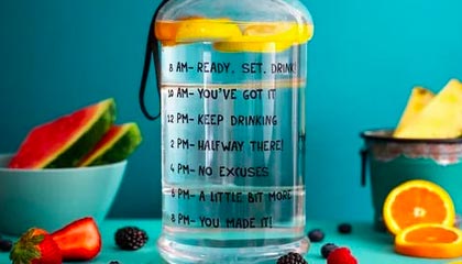 九游APP官网-曼城中场连续进球，展现强大实力，曼城中场核心是谁